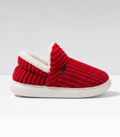 Chaussons moelleux Corella rouge, de profil
