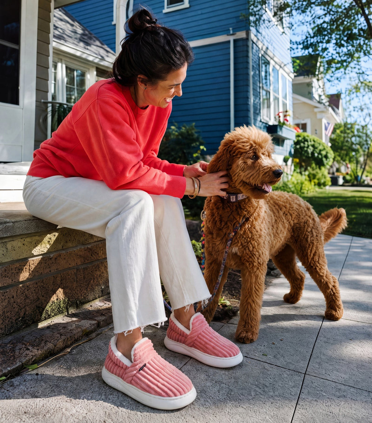 Chaussons moelleux Corella rose, en situation