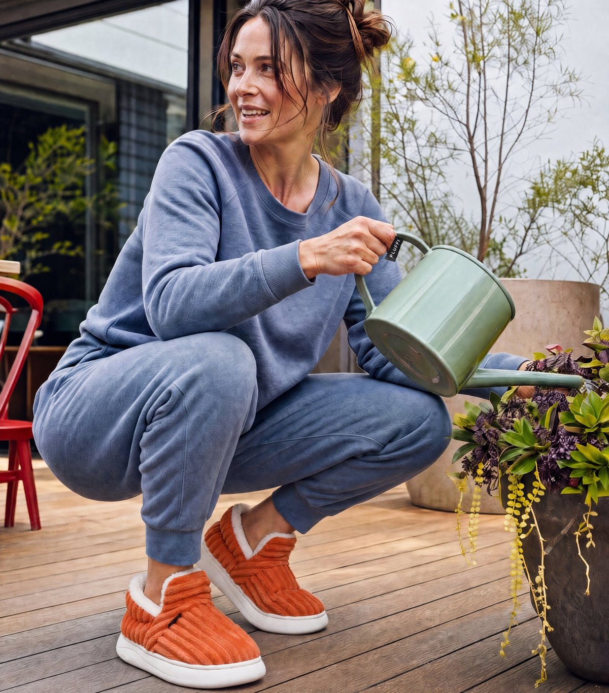 Chaussons moelleux Corella orange, en situation